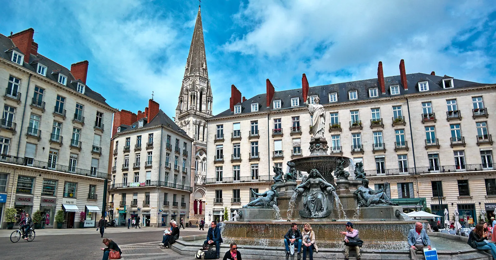 Place Royale à Nantes — chauffeur privé VTC Breizh Atlantique vers la Bretagne Sud